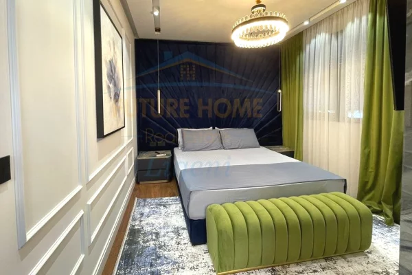 Shtepi me qera Apartament ne Tirane, 3+1, Mobilimi E mobiluar, Pagesa 4,500  Euro.