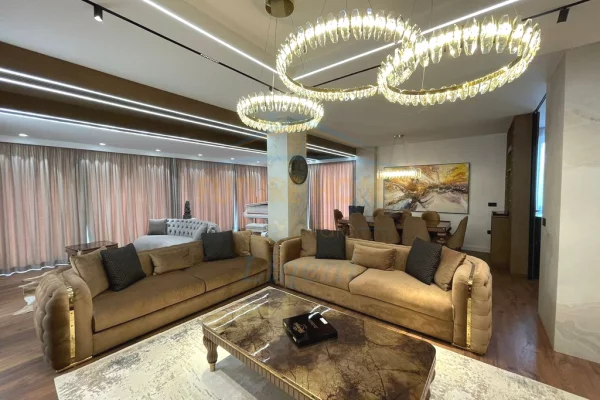 Shtepi me qera Apartament ne Tirane, 3+1, Mobilimi E mobiluar, Pagesa 4,500  Euro.