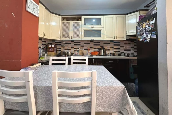 Shtepi ne shitje 2+1 ne Tirane - 166,000 Euro