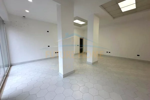 Qera, Ambient Biznesi , Unaza e Re