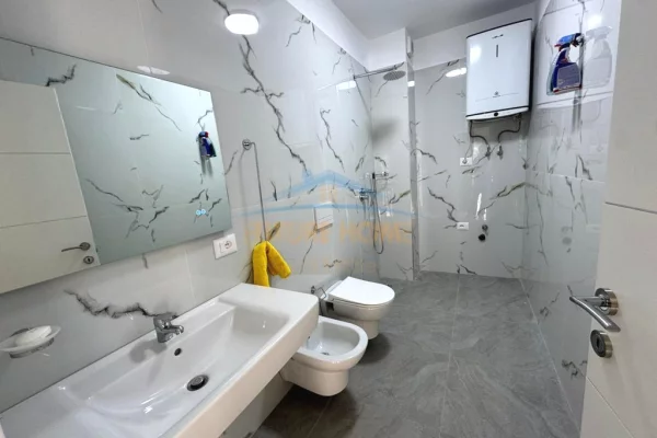 Apartament 1+1, per zyre, Jordan Misja, Tirane.