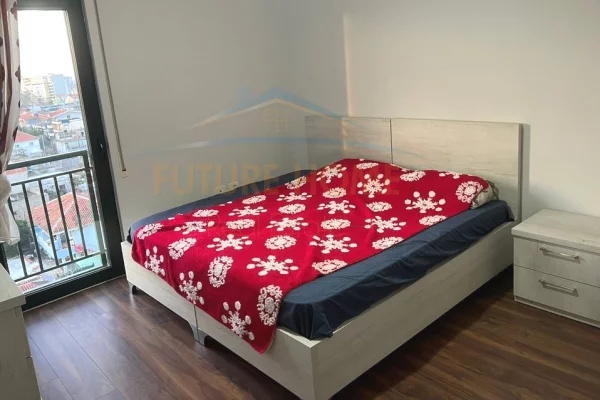 Shtepi me qera 2+1 ne Tirane - 650 Euro