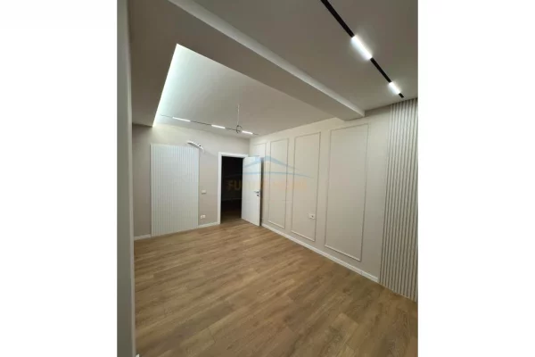 Apartment for sale in Tirana 2+1, Emty