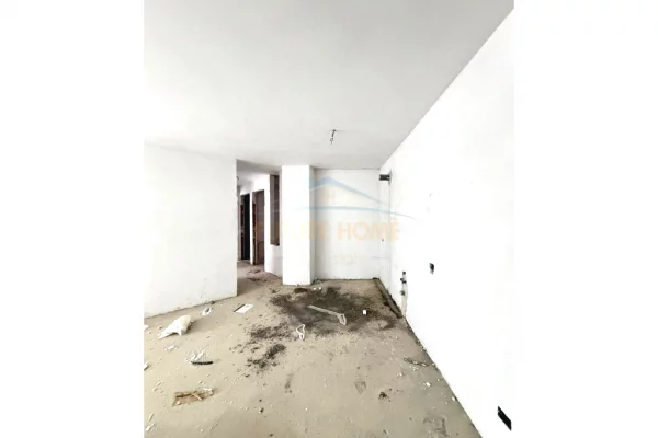 Apartment for sale in Tirana 2+1, Emty