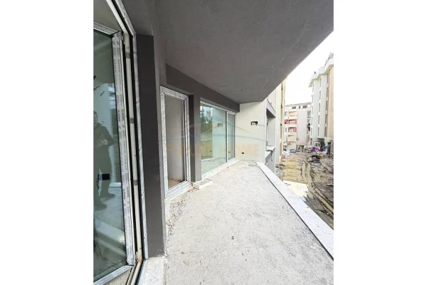 Apartment for sale in Tirana 2+1, Emty
