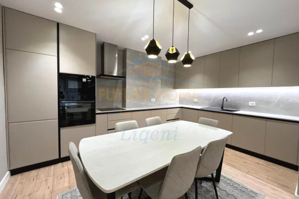 Shtepi me qera Apartament ne Tirane, 2+1, Mobilimi E mobiluar, Pagesa 1,100  Euro.