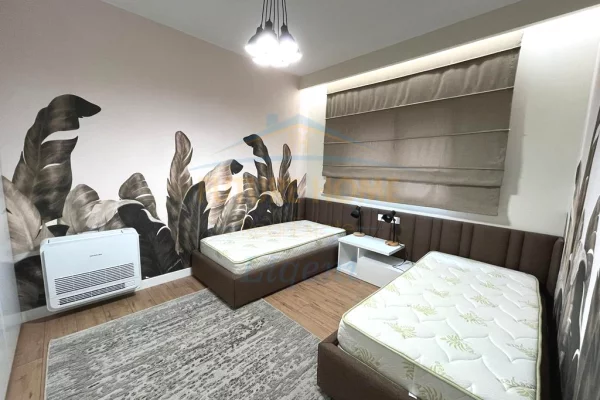 Shtepi me qera Apartament ne Tirane, 2+1, Mobilimi E mobiluar, Pagesa 1,100  Euro.