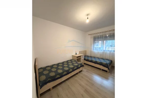 Shtepi me qera Apartament ne Tirane, 2+1, Mobilimi E mobiluar, Pagesa 500  Euro.