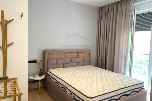 Shtepi me qera Apartament ne Tirane, 2+1, Mobilimi E mobiluar, Pagesa 1,200  Euro.