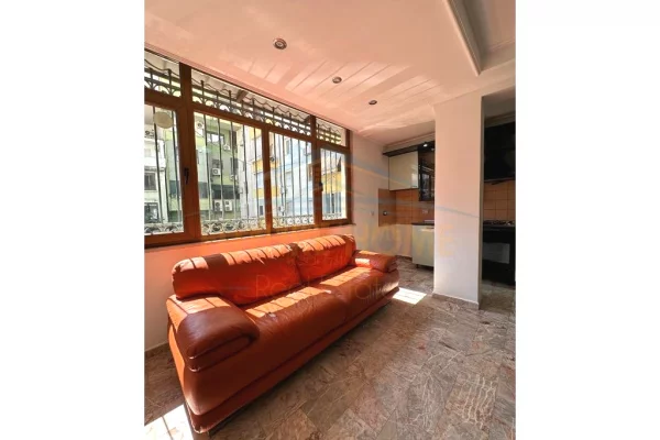 Qira, Ambient per zyra, Sheshi Willson