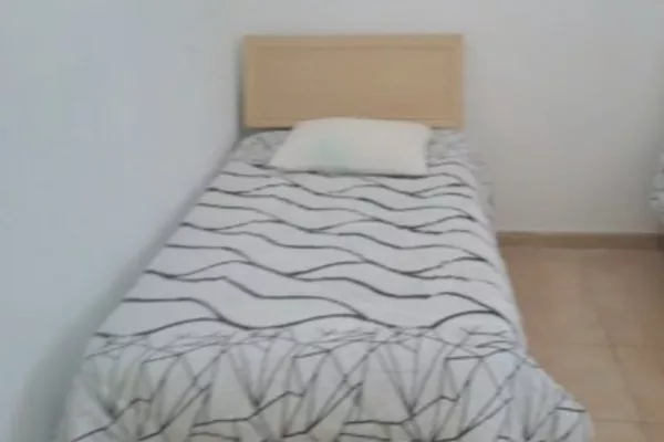 Shtepi me qera 2+1 ne Tirane - 45,000 Leke