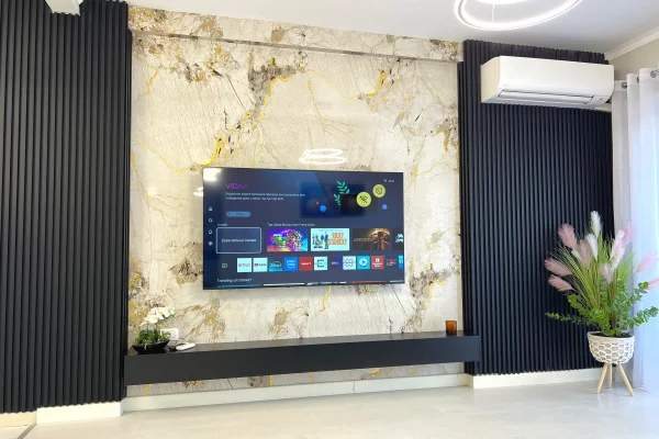 Shtepi ne shitje Apartament ne Tirane, 2+1, Mobilimi E mobiluar, Pagesa 154,999  Euro.