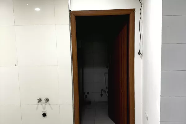 Ambient biznesi me qera 1+1 ne Tirane - 50,000 Leke