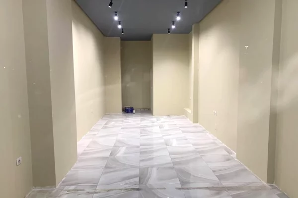 Ambient biznesi me qera 1+1 ne Vlore - 500 Euro