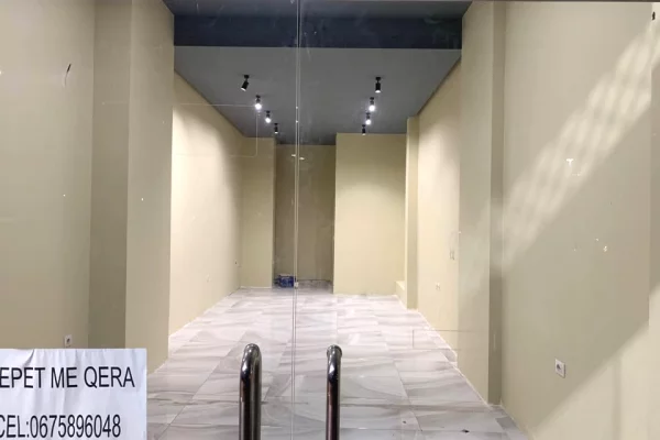 Ambient biznesi me qera 1+1 ne Vlore - 500 Euro