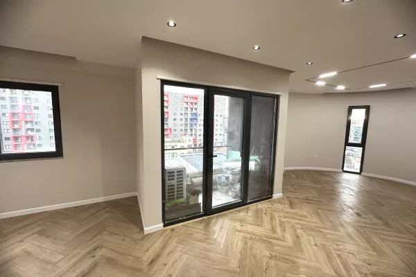 Shtepi me qera Apartament ne Tirane, 2+1, Mobilimi Bosh, pa mobiluar, Pagesa 1,250  Euro.