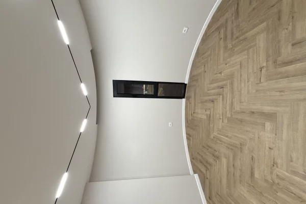 Shtepi me qera 2+1 ne Tirane - 1,000 Euro