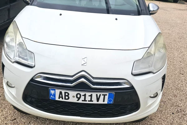 Cars for sale in Tirana - 3,500 Euro