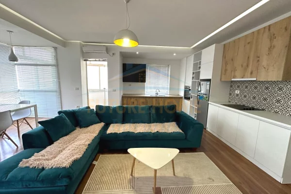 Shtepi me qera 2+1 ne Tirane - 60,000 Leke