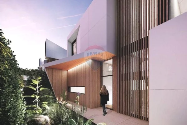 Shtepi ne shitje 3+1 ne Tirane - 730,000 Euro