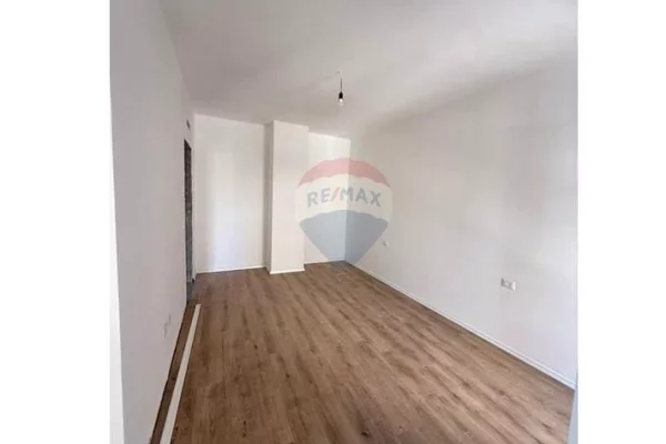 Shtepi ne shitje 1+1 ne Tirane - 140,420 Euro