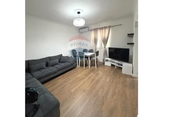 Shtepi ne shitje 2+1 ne Tirane - 135,000 Euro