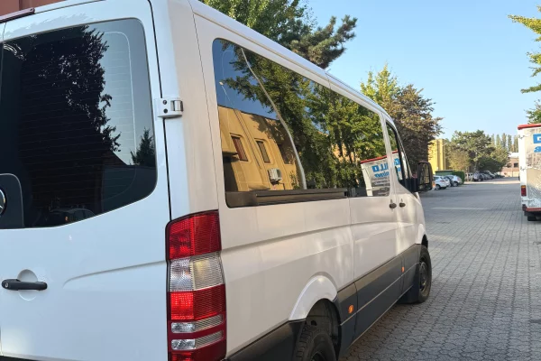 Makina ne shitje ne Durres, Mercedes-Benz, 2010 Diesel,Kambio Manual Pagesa 15,000  Euro.