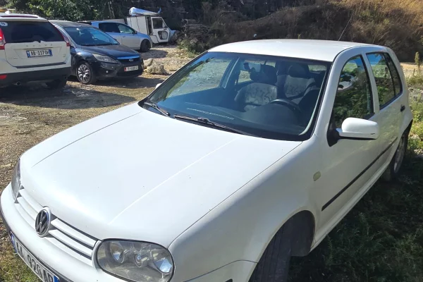Cars for sale in Tirana - 1,000 Euro