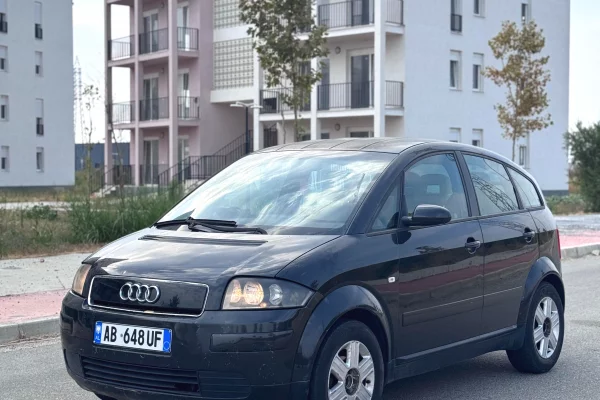 Makina ne shitje ne Durres - 1,500 Euro