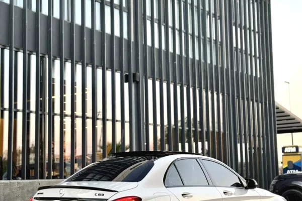 Makina ne shitje ne Durres - 17,500 Euro