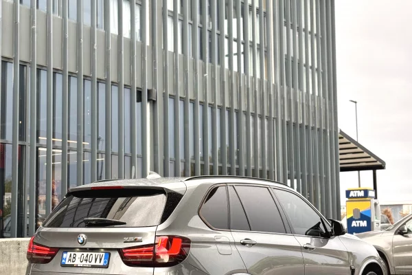 Makina ne shitje ne Durres - 19,500 Euro