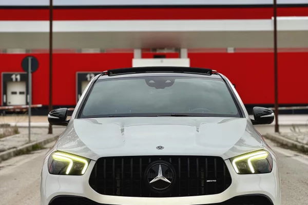 Cars for sale in Durres, Mercedes-Benz, 2023 Benzine,Kambio Automatik Payment 80,000  Euro.