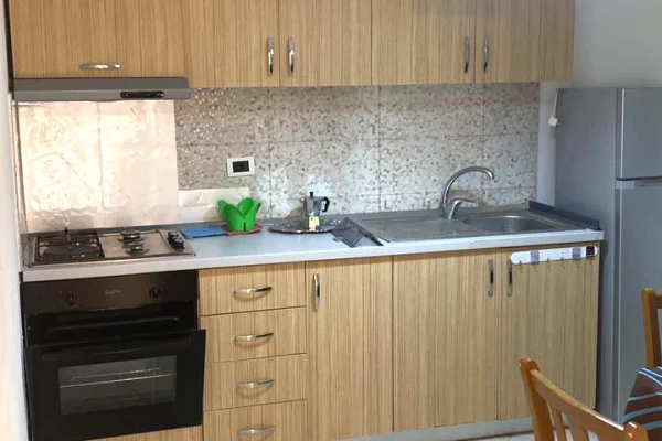 Shtepi me qera 2+1 ne Tirane - 500 Euro