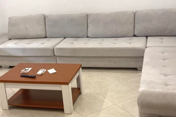 Shtepi me qera 2+1 ne Tirane - 500 Euro