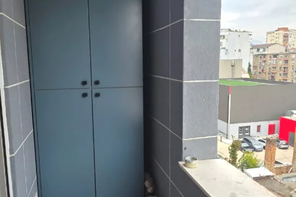 Business Property for Rent 3+1 in Tirana - 95,000 Leke