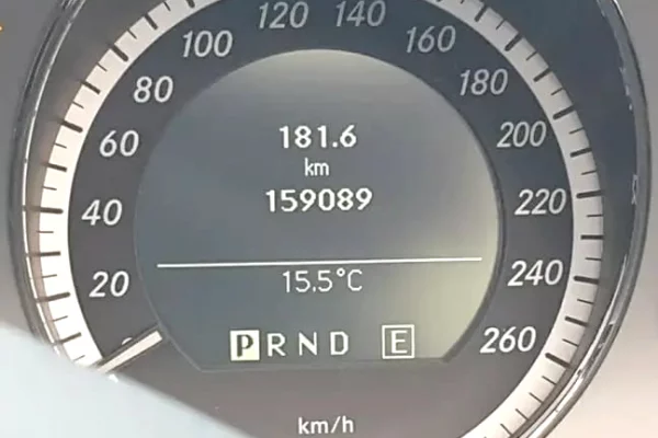 Makina ne shitje ne Tirane - 6,990 Euro