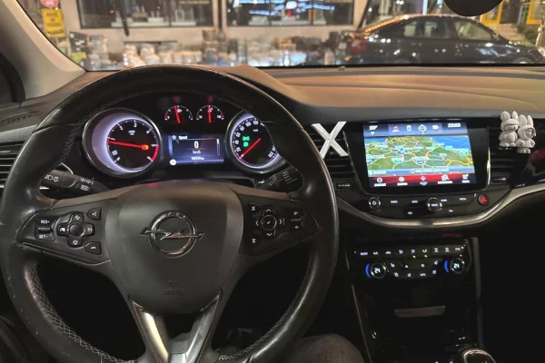 Makina ne shitje ne Prishtine - 14,000 Euro