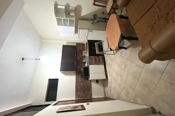 Shtepi me qera 1+1 ne Tirane - 35,000 Leke