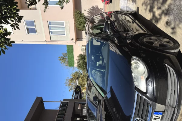 Makina ne shitje ne Tirane - 5,200,000 Euro