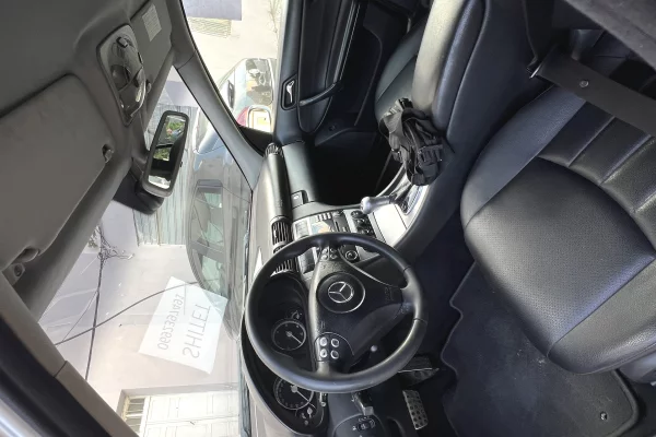 Makina ne shitje ne Lushnje - 3,700 Euro