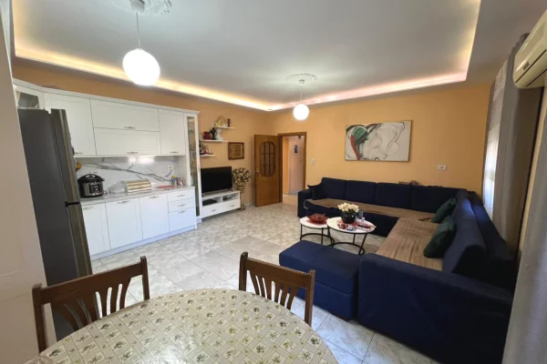Shtepi ne shitje 2+1 ne Tirane - 149,998 Euro