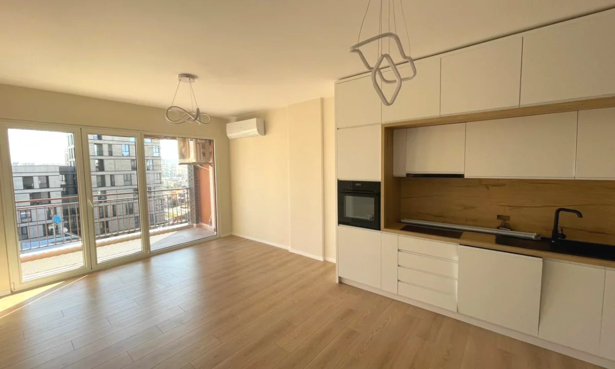 Shtepi me qera Apartament ne Tirane, 2+1, Mobilimi Pjeserisht e mobiluar, Pagesa 680  Euro.