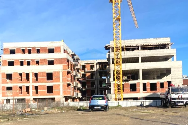 Shtepi ne shitje 1+1 ne Tirane - 58,500 Euro