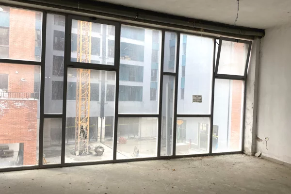 Ambient biznesi ne shitje 1+1 ne Tirane - 85,000 Euro