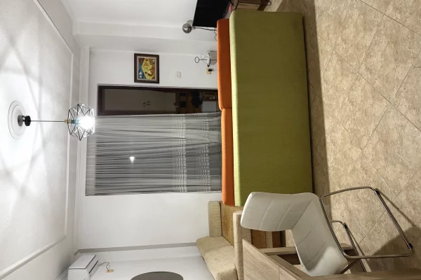 Shtepi me qera 2+1 ne Tirane - 75,000 Leke