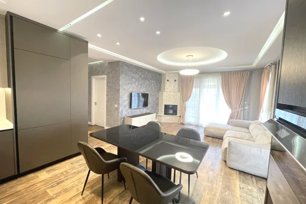 Casa in affitto 3+1 a Tirana - 1,650 Euro