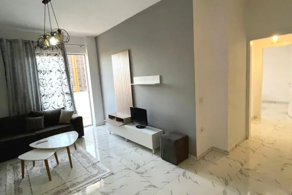 Shtepi ne shitje Apartament ne Tirane, 2+1, Mobilimi E mobiluar, Pagesa 110,000,000  Euro.