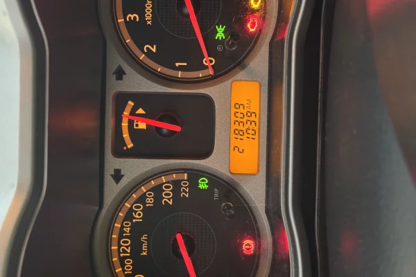 Makina ne shitje ne Tirane, Nissan, 2007 Diesel,Kambio Manual Pagesa 3,500  Euro.