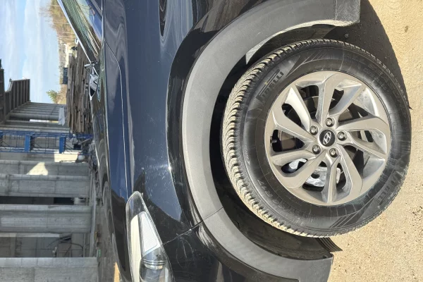 Makina ne shitje  ne Tirane - 13,000 Euro