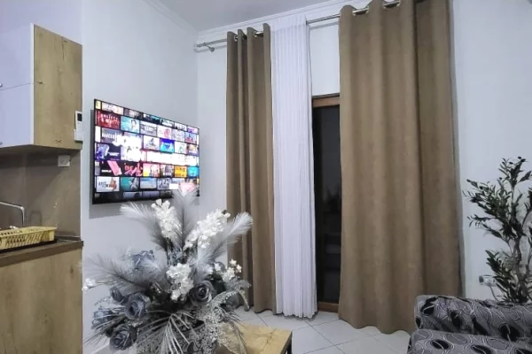 Shtepi me qera Shtepi Private ne Tirane, 1+1, Mobilimi E mobiluar, Pagesa 40,000  Leke.